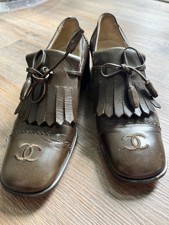 CHANEL Shoes - Vintage Chanel Loafers 36